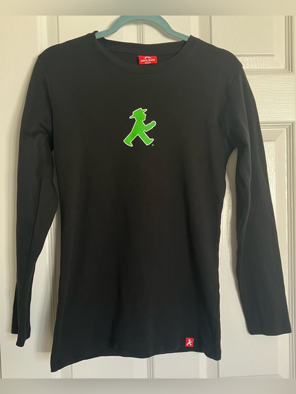 Unisex Berlin Ampelmann Long Sleeve Shirt
